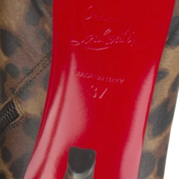 Christian Louboutin Bianca Leo print rich kid leather ankle bootie. EU37.5 - Picture 4 of 12